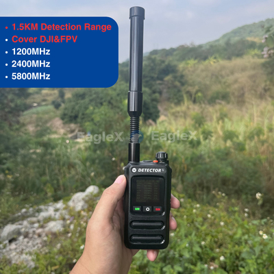 1.5-2KM Przenośny detektor FPV Detekcja drona 8001500MHz、24002485MHz、57255850MHz