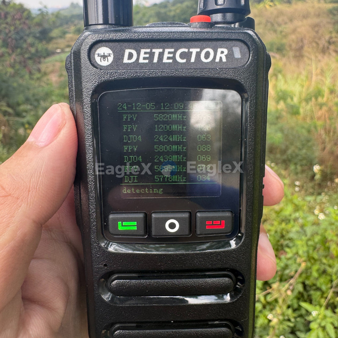 1500 m-2000 m Wczesne ostrzeganie Ręczne FPV Detektor bezzałogowy 800MHz 1500MHz 2400MHz 5800MHz 0